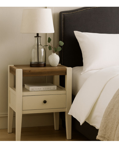 Mesita de noche Marlow – Estilo Country blanco y madera natural Mesita de noche Marlow – Estilo Country blanco y madera natural