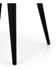 Mesa de comedor extensible Alpes melamina patas negras