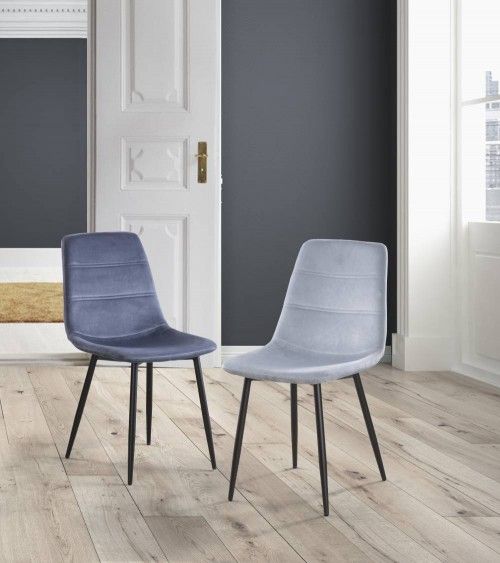 Pack de 4 sillas comedor, salón SWEDEN en terciopelo gris oscuro patas  negras